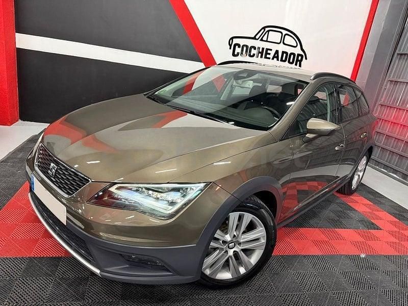 Usado Seat Leon Xperience 125 CV (91 kW) 2016 Marrón Familiar