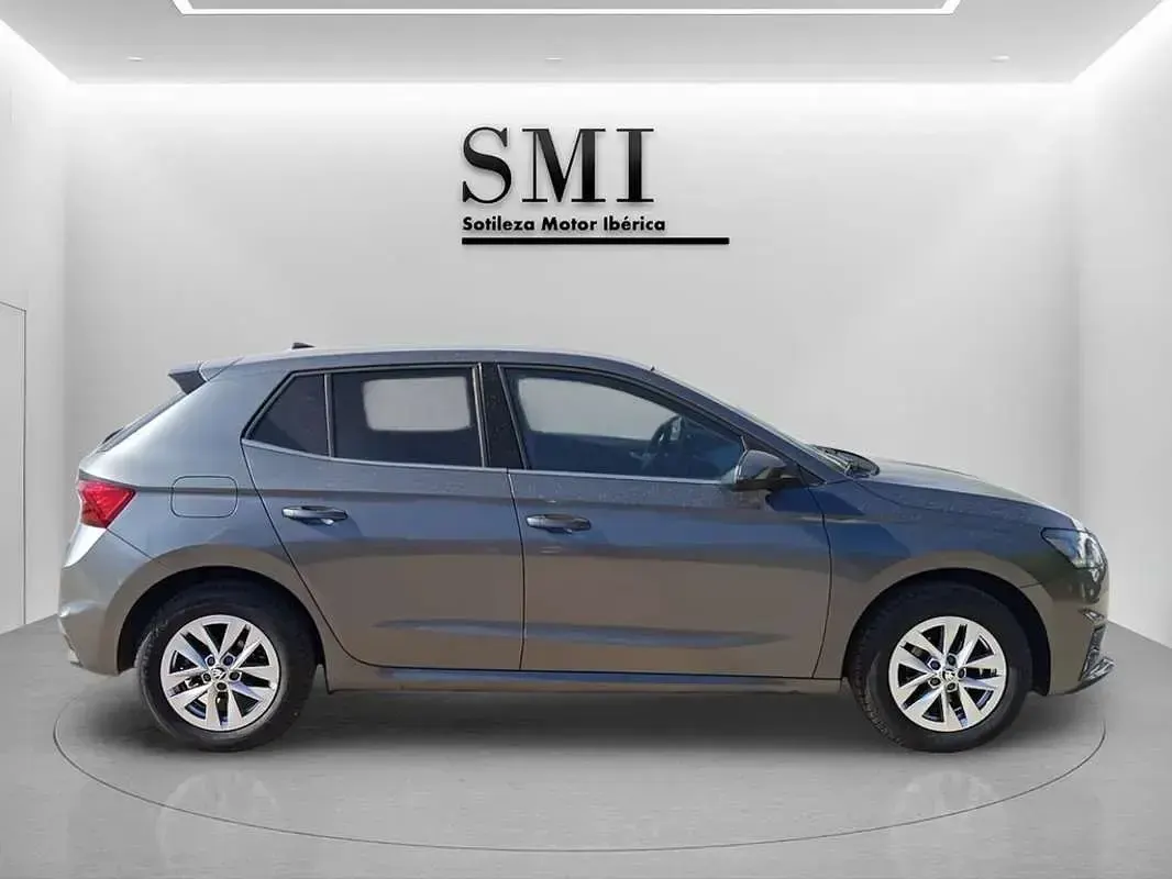 Usado Skoda Fabia Selection 95 CV (69 kW) 2024 Utilitario