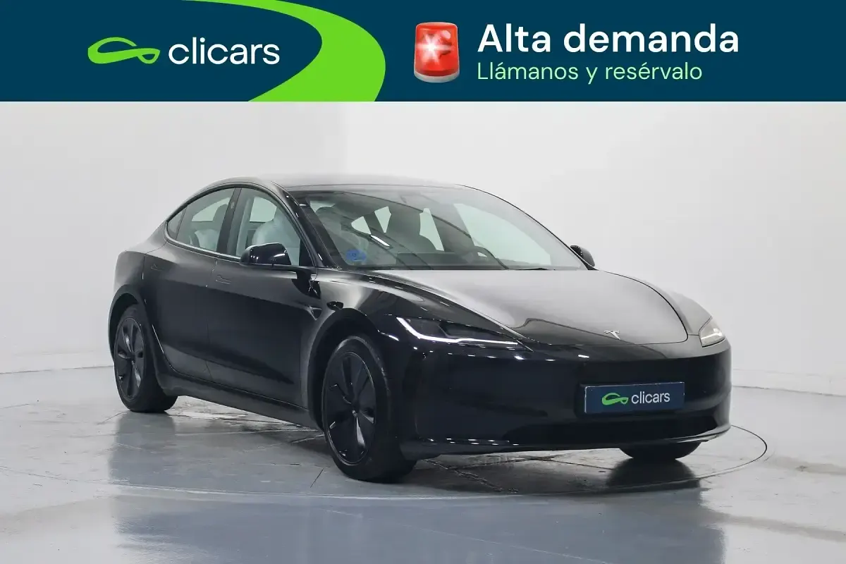 Usado Tesla Model 3 Standard Range 235 kW (320 CV) 2025 Negro Berlina