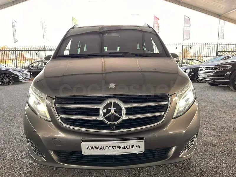 Usado Mercedes V250 Avantgarde 190 CV (139 kW) 2016 Marrón Monovolumen