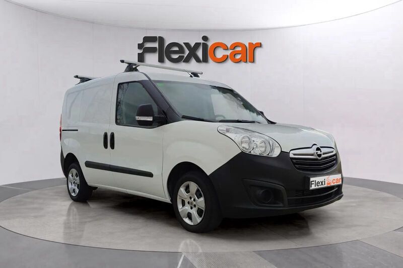 Blanco Usado 2018 Opel Combo Expression Monovolumen | 9390 € (Super precio) - Imagen 1/4