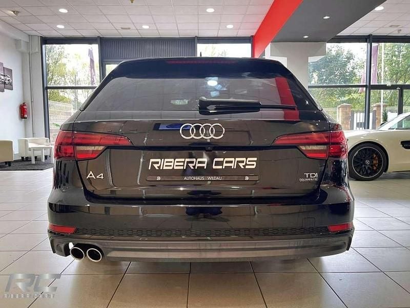 Usado Audi A4 S-Line 272 CV (200 kW) 2018 Negro Familiar