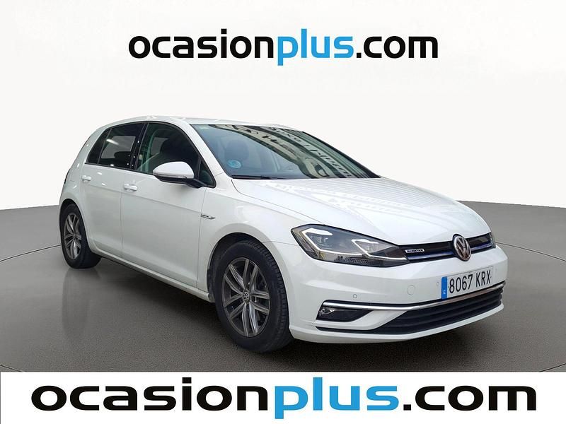Usado VW Golf VII Advance 131 CV (96 kW) 2018 Blanco Utilitario