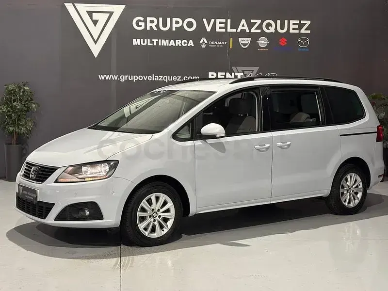 Usado Seat Alhambra Style 150 CV (110 kW) 2022 Gris / plata Monovolumen