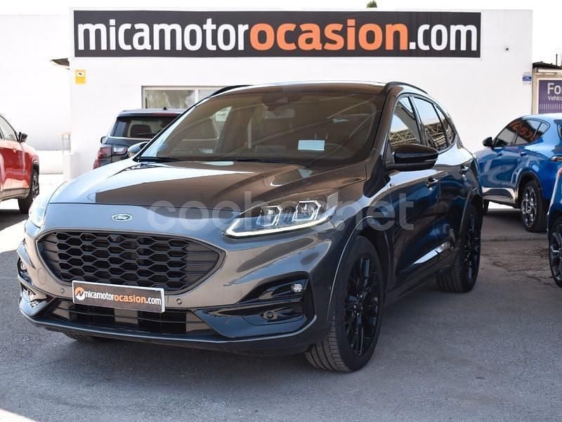 Usado Ford Kuga ST-Line 190 CV (139 kW) 2023 Gris / plata SUV