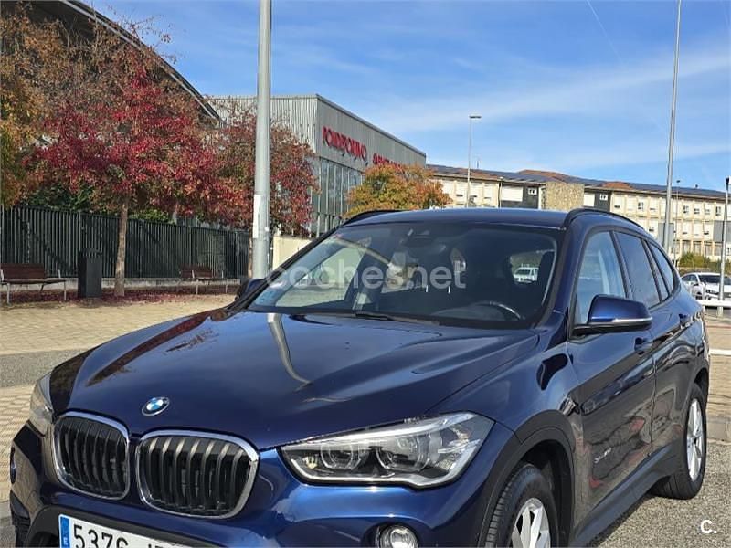 Käytetty BMW X1 150 HP (110 kW) 2016 Sininen Katumaasturi