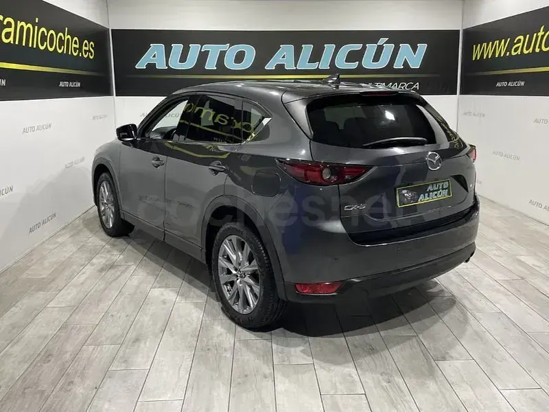 Usado Mazda CX-5 150 CV (110 kW) 2020 Gris / plata SUV