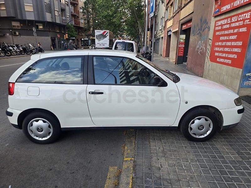 Brugt Seat Ibiza 60 HK (44 kW) 2000 Hvid Hatchback