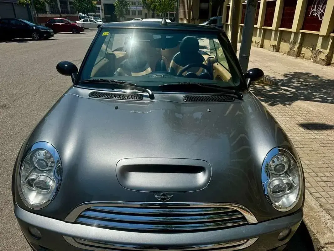 Usado Mini Cooper Cabriolet 170 CV (125 kW) 2005 Gris Descapotable