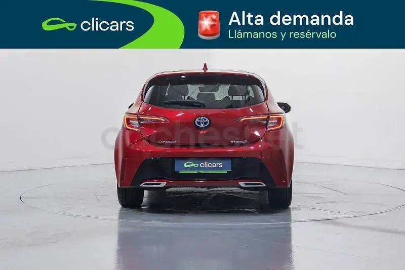 Usado Toyota Corolla Style 180 CV (132 kW) 2021 Rojo Berlina