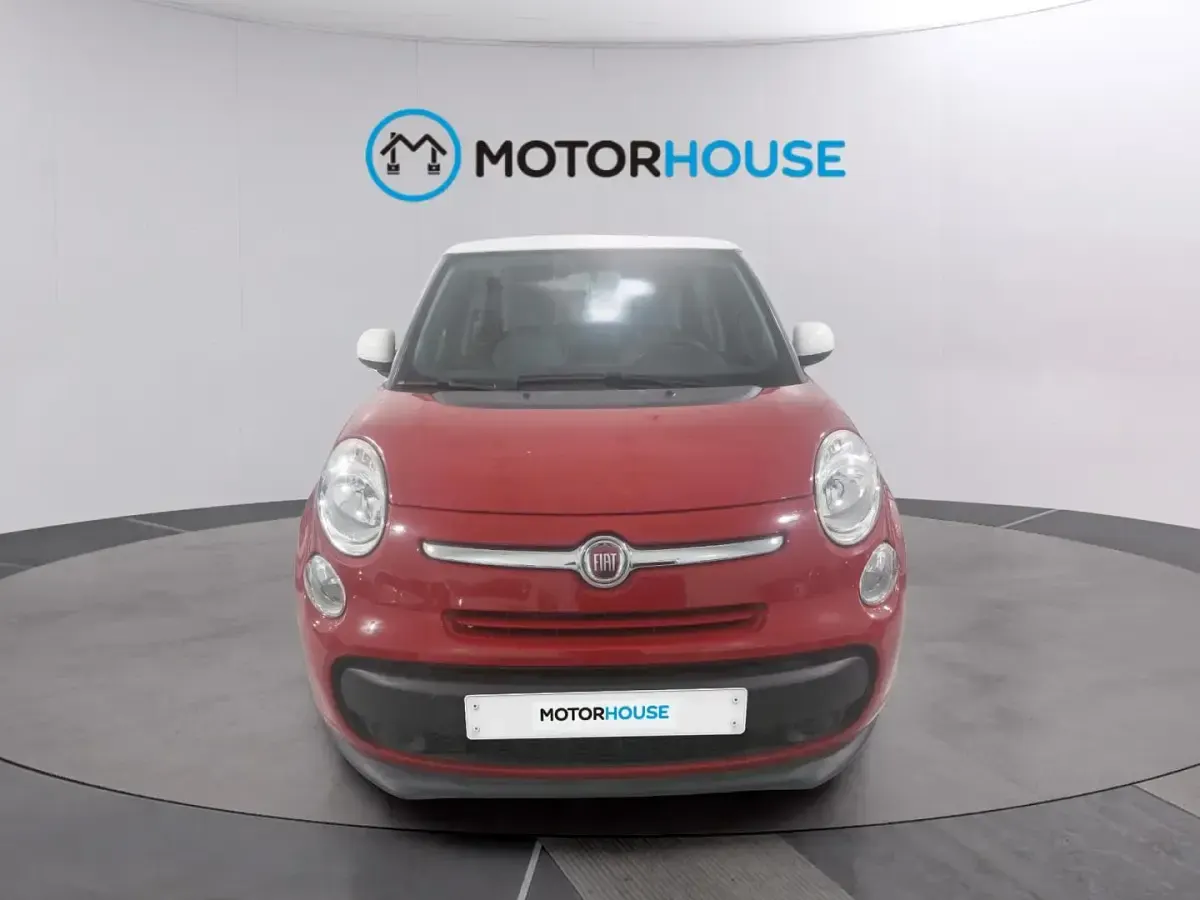 Usado Fiat 500L Lounge 95 CV (69 kW) 2016 Rojo Monovolumen
