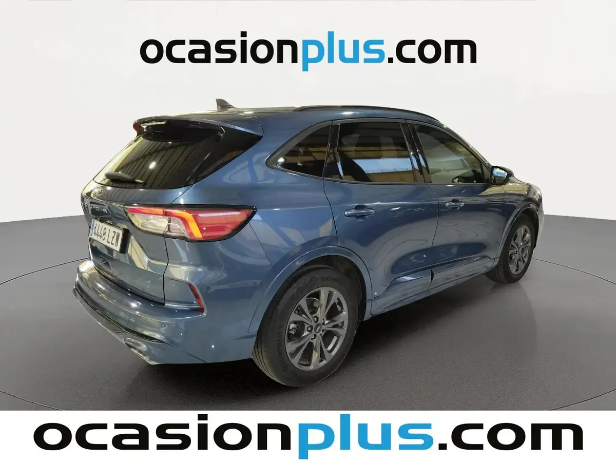 Usado Ford Kuga ST-Line 120 CV (88 kW) 2022 Azul SUV