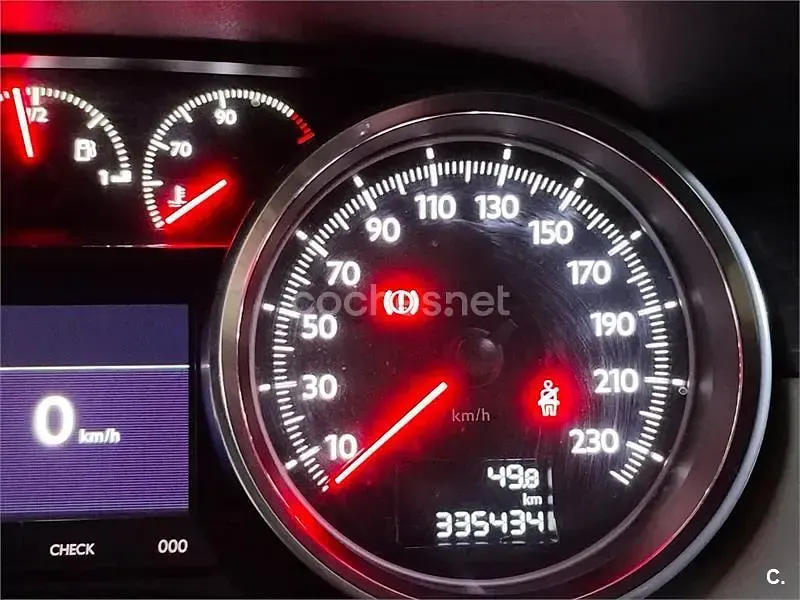 Usado Peugeot 508 Allure 140 CV (102 kW) 2011 Negro Berlina