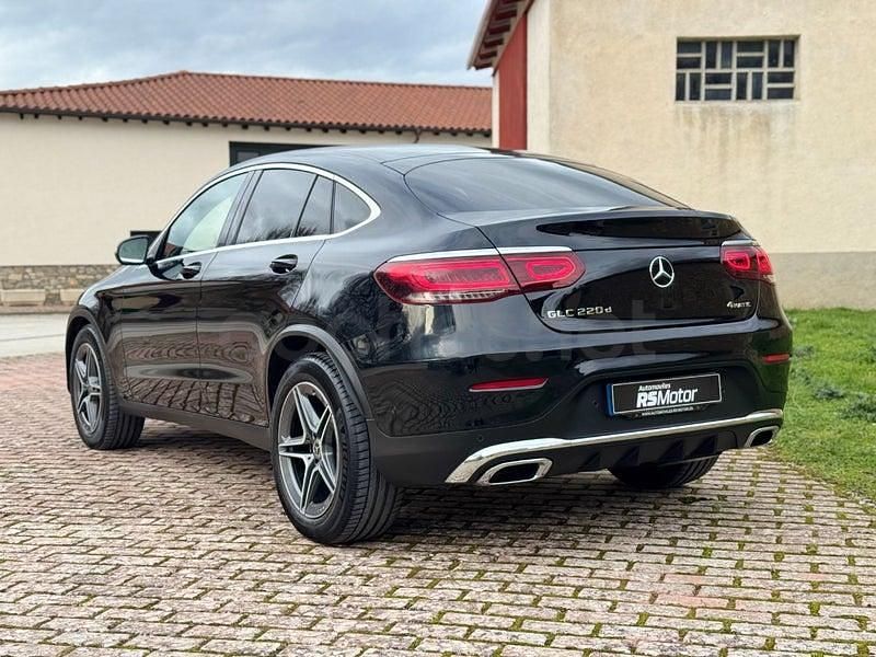Usado Mercedes GLC220 194 CV (142 kW) 2021 Negro Coupe