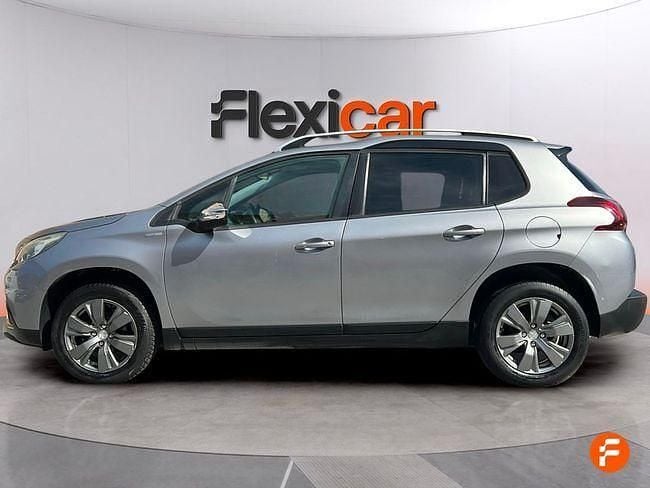 Usado Peugeot 2008 Active 100 CV (73 kW) 2019 Gris SUV