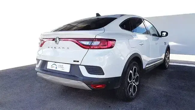 Usado Renault Arkana Techno 145 CV (106 kW) 2023 Blanco SUV