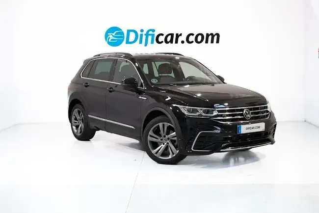 Usado VW Tiguan R-line 150 CV (110 kW) 2022 Negro SUV