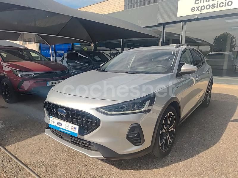 Gris / plata Usado 2023 Ford Focus Active Berlina | 20.900 € (Precio justo) - Imagen 1/4