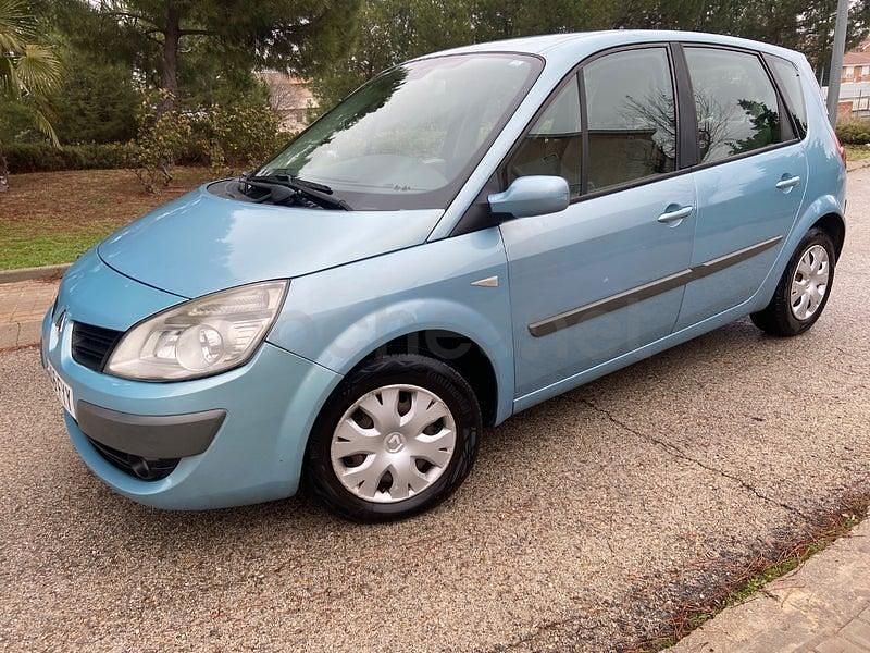 Usado Renault Scénic II Dynamique 110 CV (80 kW) 2008 Azul Monovolumen