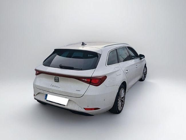 Usado Seat Leon XCELLENCE 204 CV (150 kW) 2021 Blanco Utilitario