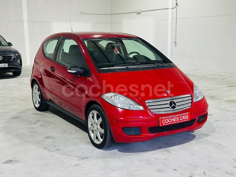 Usado Mercedes A150 Avantgarde 95 CV (69 kW) 2008 Rojo Berlina