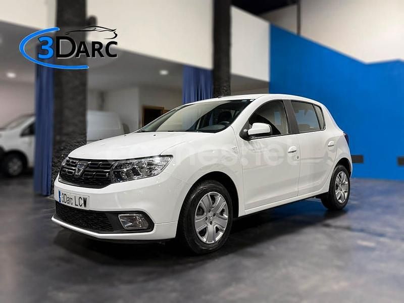 Blanco Usado 2019 Dacia Sandero Comfort Utilitario | 12.750 € (Un poco caro) - Imagen 1/4