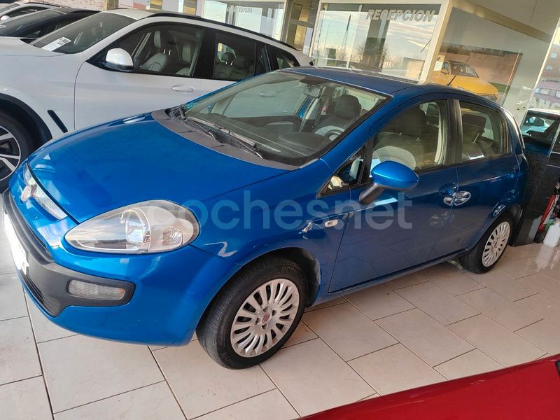 Azul Usado 2011 Fiat Punto Evo Dynamic Utilitario | 5800 € - Imagen 1/4