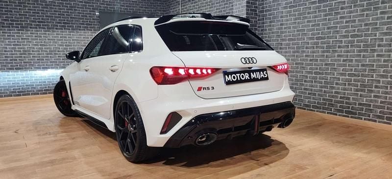 Usado Audi RS3 Sportback Premium 400 CV (294 kW) 2024 Blanco Utilitario