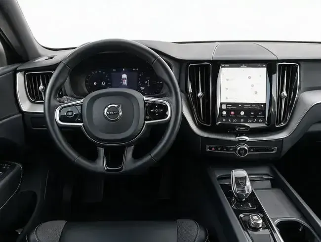 Usado Volvo XC60 Plus 349 CV (256 kW) 2025 Negro SUV