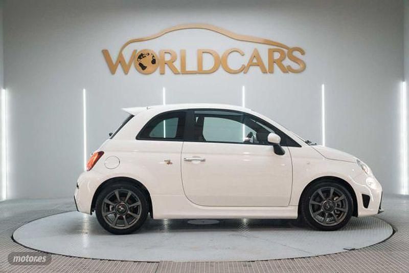Usado Abarth 595 165 CV (121 kW) 2023 Blanco Utilitario