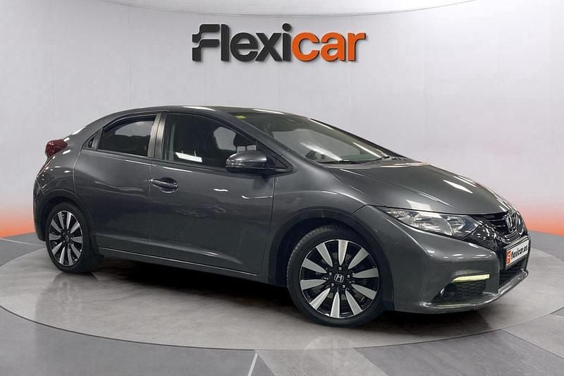 Gris Usado 2014 Honda Civic Comfort Berlina | 13.290 € (Precio justo) - Imagen 1/4