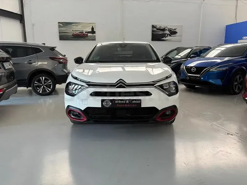 Usado Citroën C4 Feel 110 CV (80 kW) 2021 Blanco Berlina