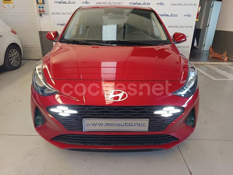 Granate Nuevo 2025 Hyundai i10 Utilitario | 17.000 € (Precio justo) - Imagen 1/4