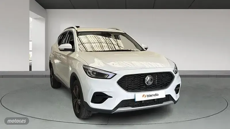 Usado MG ZS Comfort 106 CV (77 kW) 2023 Blanco SUV