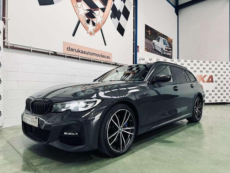 Usado BMW 330 Comfort Edition 265 CV (194 kW) 2020 Gris / plata Familiar
