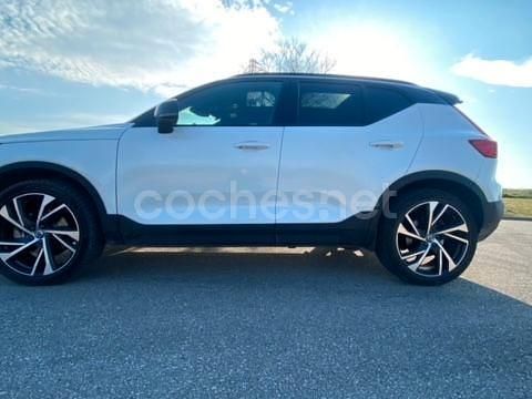 Usado Volvo XC40 R-Design 247 CV (181 kW) 2017 Blanco SUV