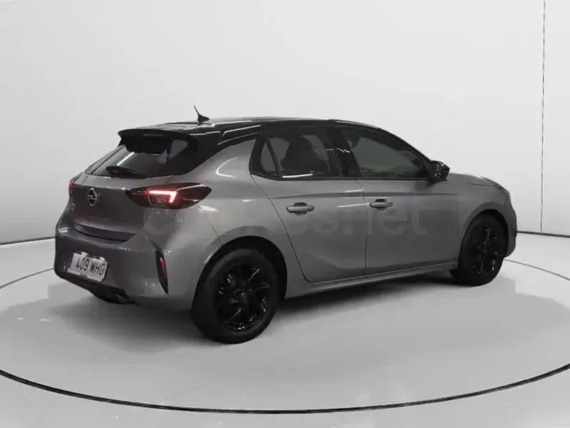 Usado Opel Corsa 100 CV (73 kW) 2023 Gris / plata Utilitario
