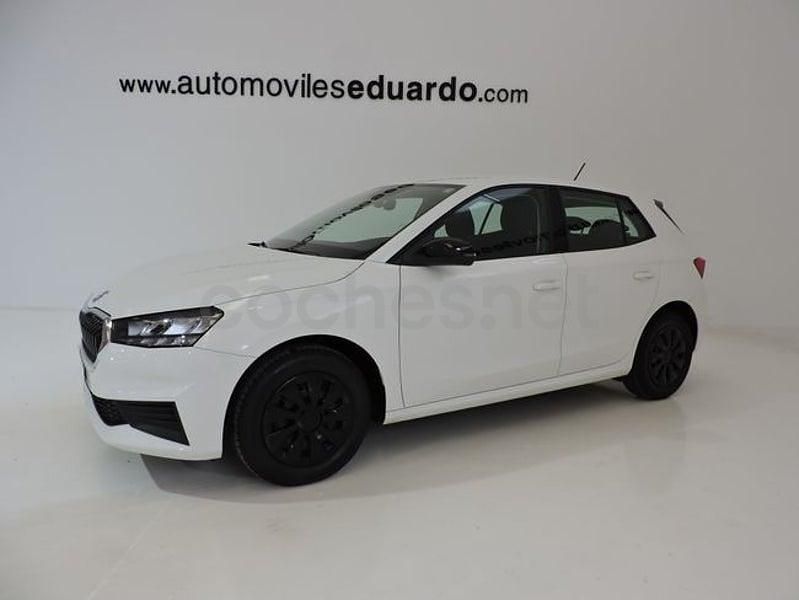 Usado Skoda Fabia Ambition 80 CV (58 kW) 2023 Blanco Utilitario