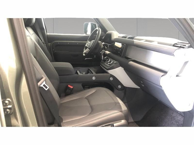 Usado Land Rover Defender S 249 CV (183 kW) 2023 Pangea green SUV