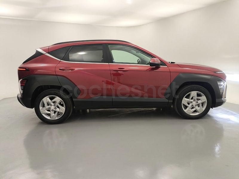 Usado Hyundai Kona 120 CV (88 kW) 2025 Granate SUV