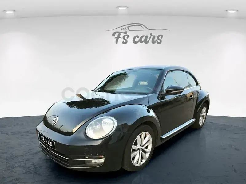 Usado VW Beetle Design 105 CV (77 kW) 2012 Negro Utilitario
