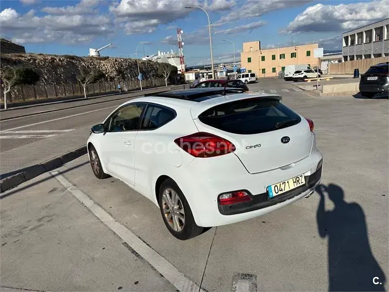 Occasion Kia ProCeed 135 PK (99 kW) 2013 Wit Hatchback