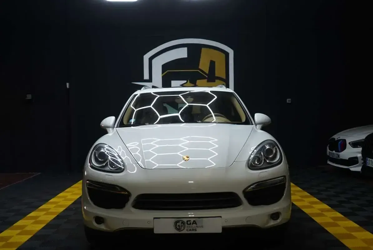 Usado Porsche Cayenne S 400 CV (294 kW) 2012 Blanco SUV