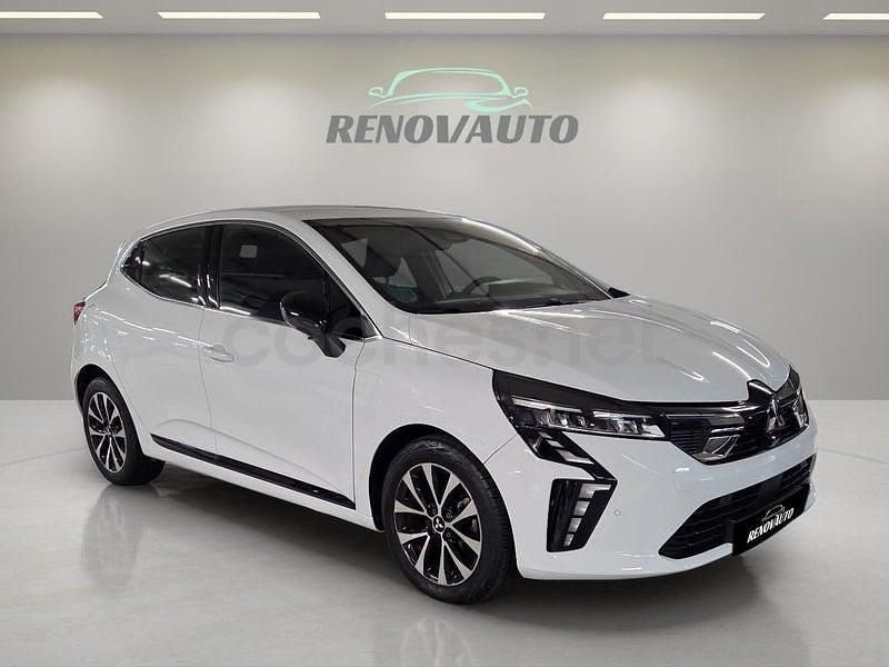 Usado Mitsubishi Colt Motion 90 CV (66 kW) 2024 Blanco Utilitario
