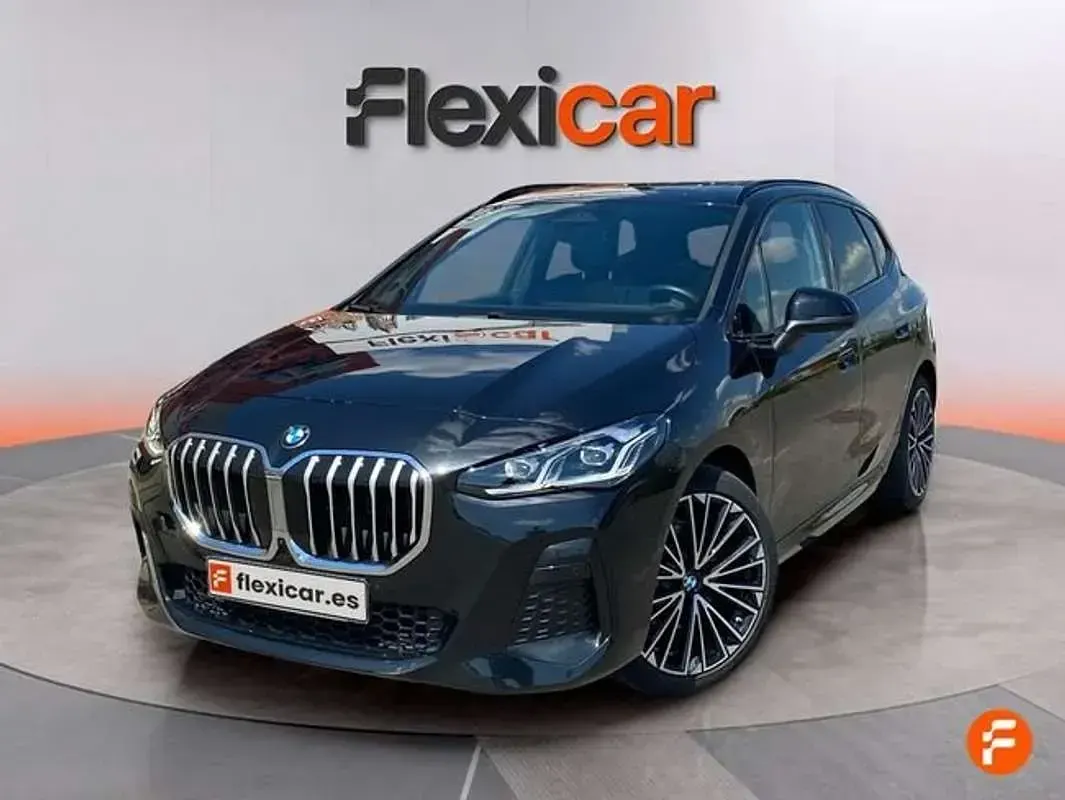 Usado BMW 218 136 CV (100 kW) 2024 Negro Monovolumen