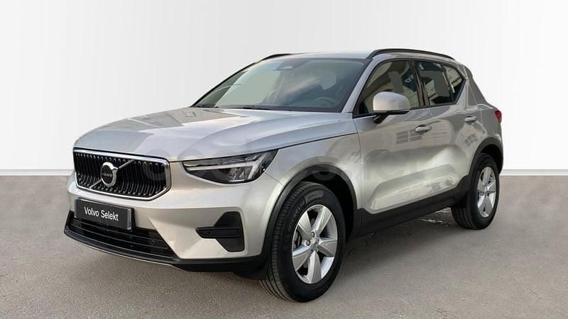 Gris / plata Usado 2025 Volvo XC40 SUV | 32.500 € - Imagen 1/3