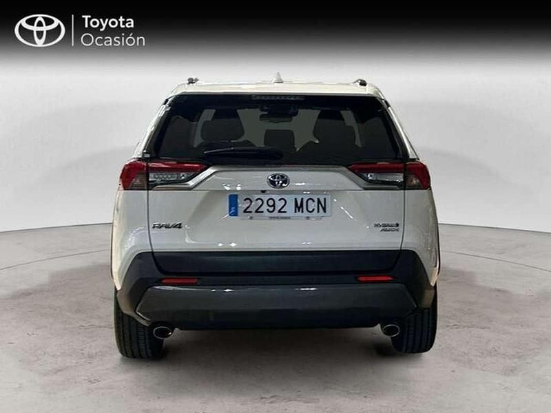 Usado Toyota RAV4 Hybrid Advance 222 CV (163 kW) 2022 Blanco SUV