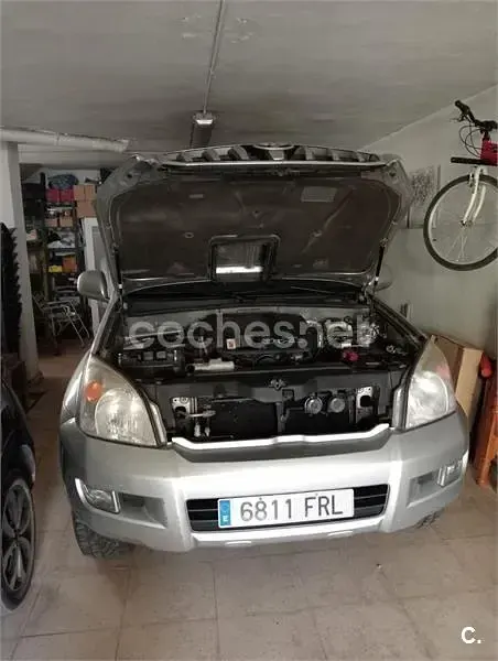 Usado Toyota Land Cruiser 166 CV (122 kW) 2007 Gris / plata SUV