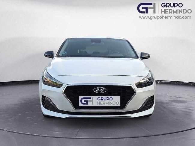 Usado Hyundai i30 Style 140 CV (102 kW) 2020 Blanco