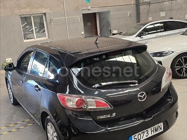 Usado Mazda 3 115 CV (84 kW) 2012 Negro Berlina